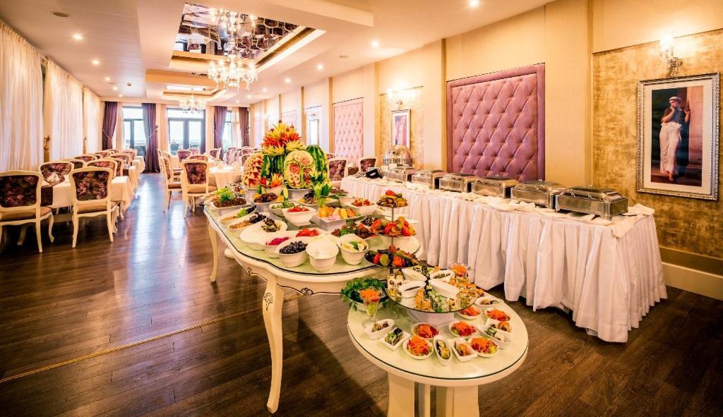 Vuni Palace Luxury Resort & Beach & Casino キレニア エクステリア 写真