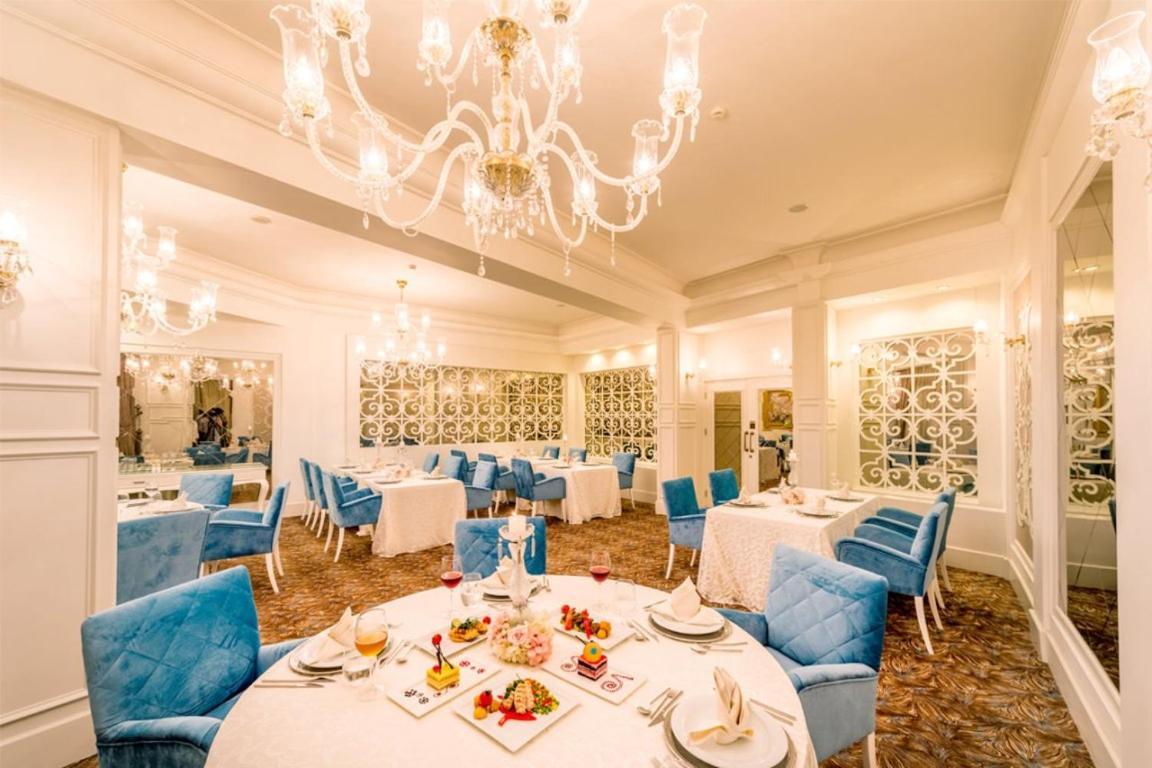 Vuni Palace Luxury Resort & Beach & Casino キレニア エクステリア 写真
