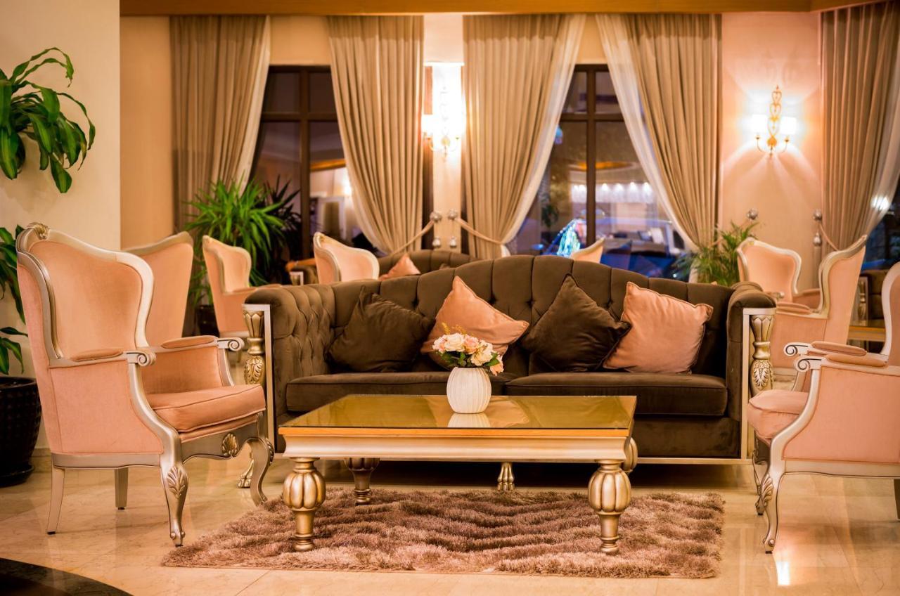 Vuni Palace Luxury Resort & Beach & Casino キレニア エクステリア 写真