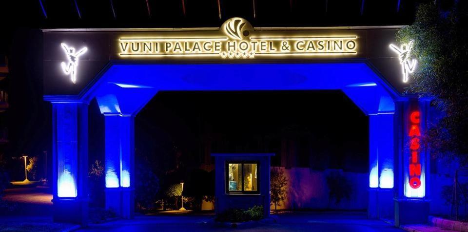 Vuni Palace Luxury Resort & Beach & Casino キレニア エクステリア 写真